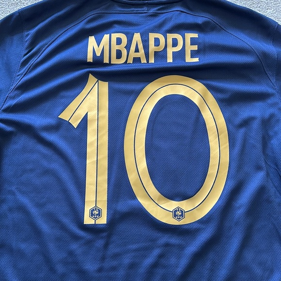 Men’s France Kylan Mbappé Nike Jersey - Picture 7 of 7
